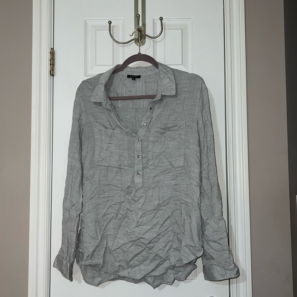 Dynamite Size Large Grey Blouse